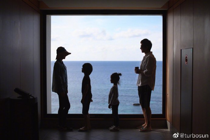 孙俪发长文纪念与邓超结婚9周年:唯有爱是永恒