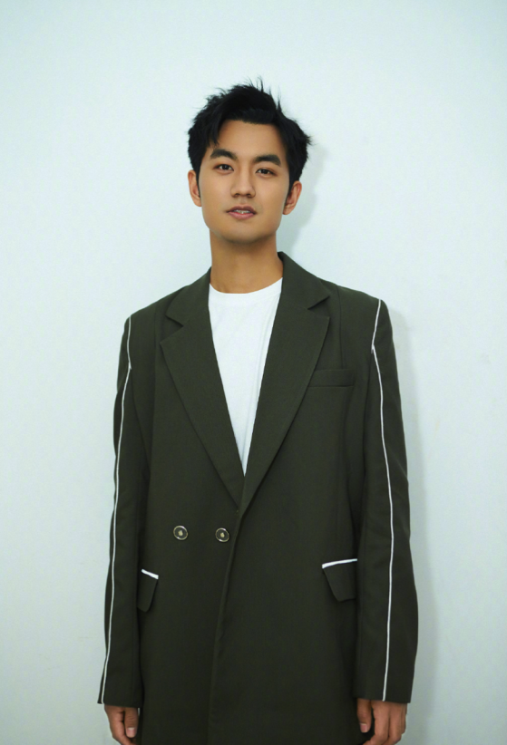 全新EP暖核摇滚先行曲《Hello》上线 专访于湉：希望我的创作可以带给大家一种温暖