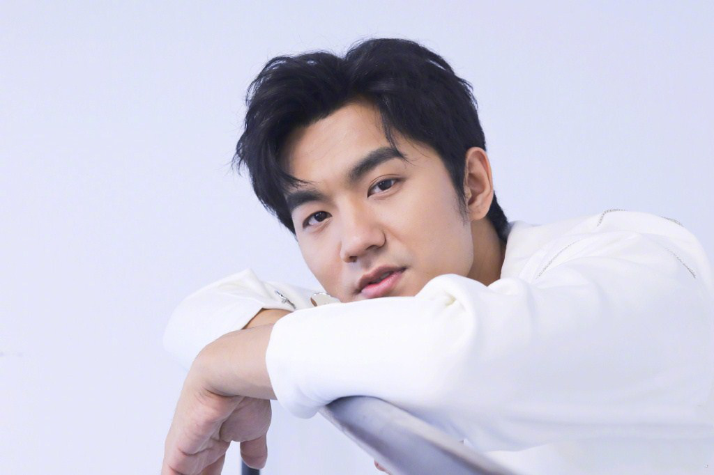 全新EP暖核摇滚先行曲《Hello》上线 专访于湉：希望我的创作可以带给大家一种温暖