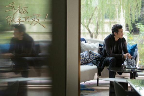 《幸福触手可及》商战白热化 胡兵谈创作历程