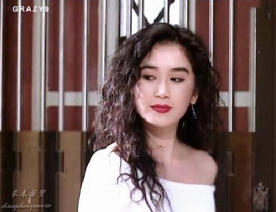 温碧霞30年前旧照曝光模样青涩温婉动人