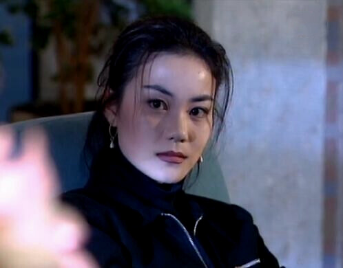 王菲24岁旧照曝光 眉清目秀星范儿十足