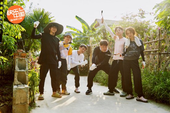 《向往4》快乐家族来“探亲”蘑菇屋欢声笑语热闹喧天