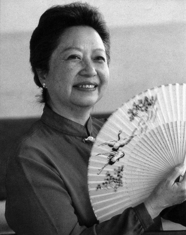 电影版《红楼梦》“贾母”林默予去世 享年96岁