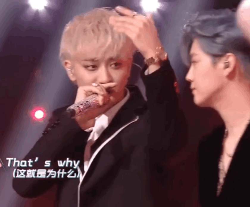 黄子韬撩鹿晗下巴变霸道总裁 却遭对方一脸嫌弃