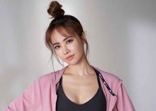 蔡依林自曝正在追《隐秘的角落》 秦昊高情商回复