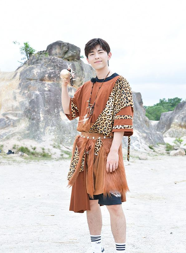 《极限挑战6》TF老BOYS综艺首合体 赵小棠献首秀