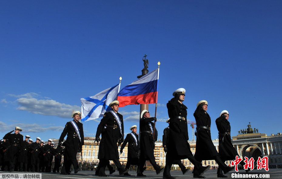 俄罗斯举行庆祝胜利日阅兵彩排