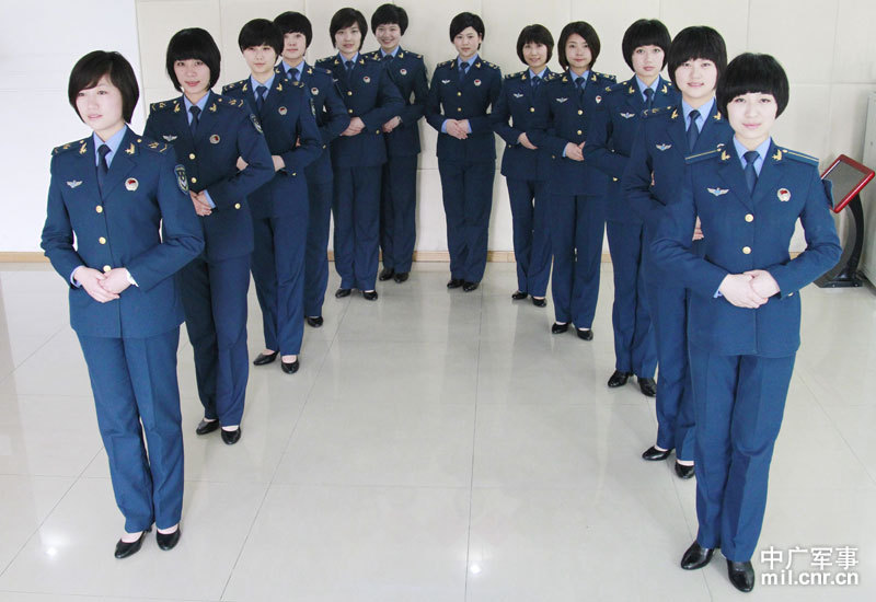 空军34师女兵照片图片