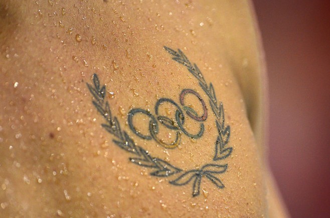 奥运选手追捧五环纹身
