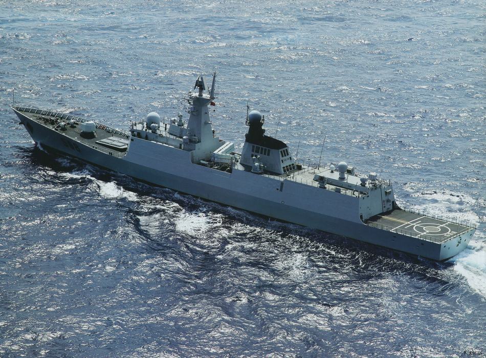 中国海军568"巢湖"号导弹护卫舰