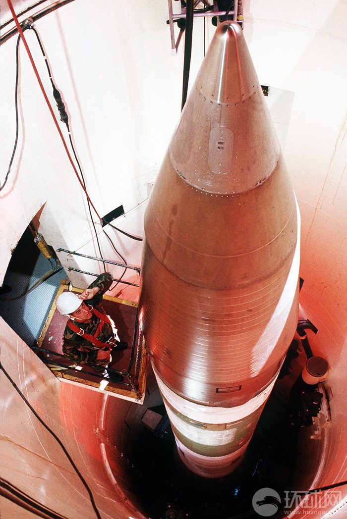 美称东风41导弹试射 携带10个弹头可打美本土