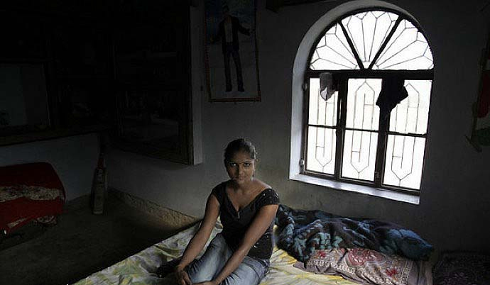 实拍印度妓女村生活职业属于继承式