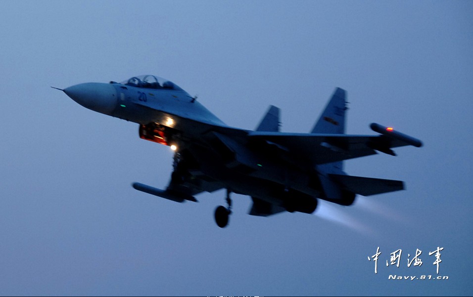 东海舰队苏30重型战机帅照