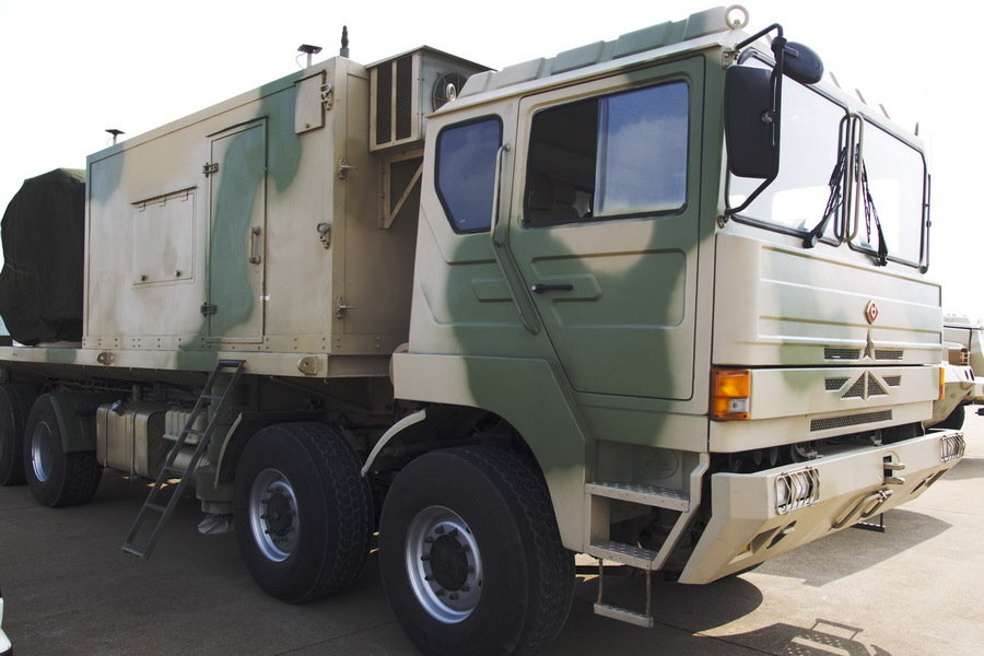 陆盾2000防空系统航展首亮相