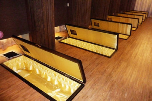 揭秘韩国模拟葬礼