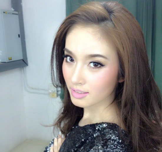 最美变性人私照遭曝光