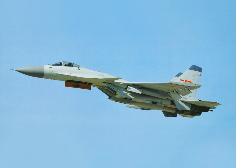 国产首种双座歼15s舰载战斗机将进行新试飞