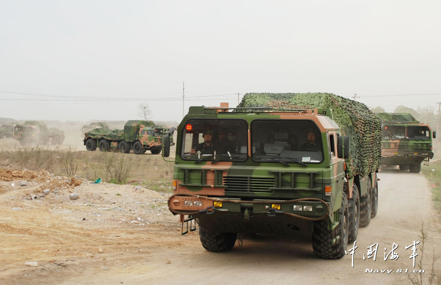 7 北海舰队岸导团发射导弹猛图