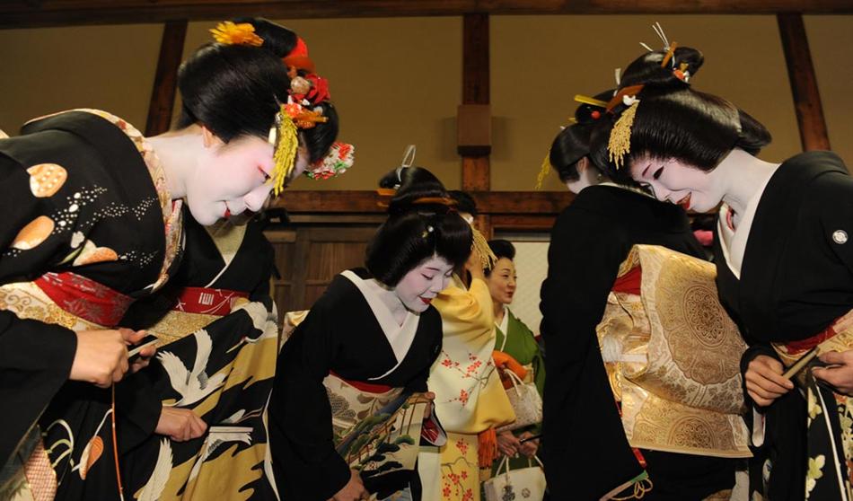 日本艺舞妓新年开业式