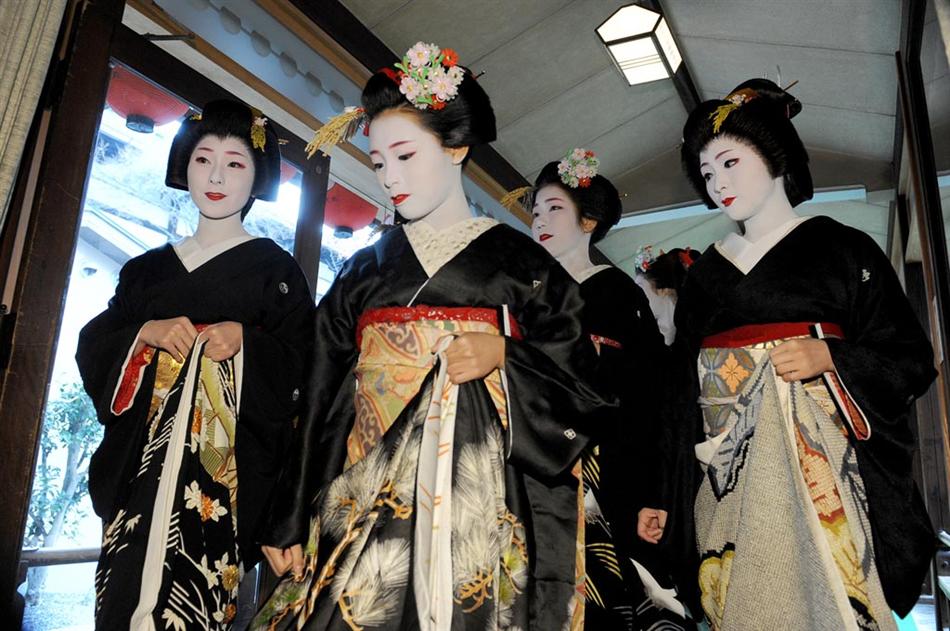 日本艺舞妓新年开业式