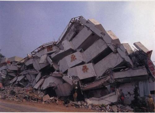 台湾921大地震旧照