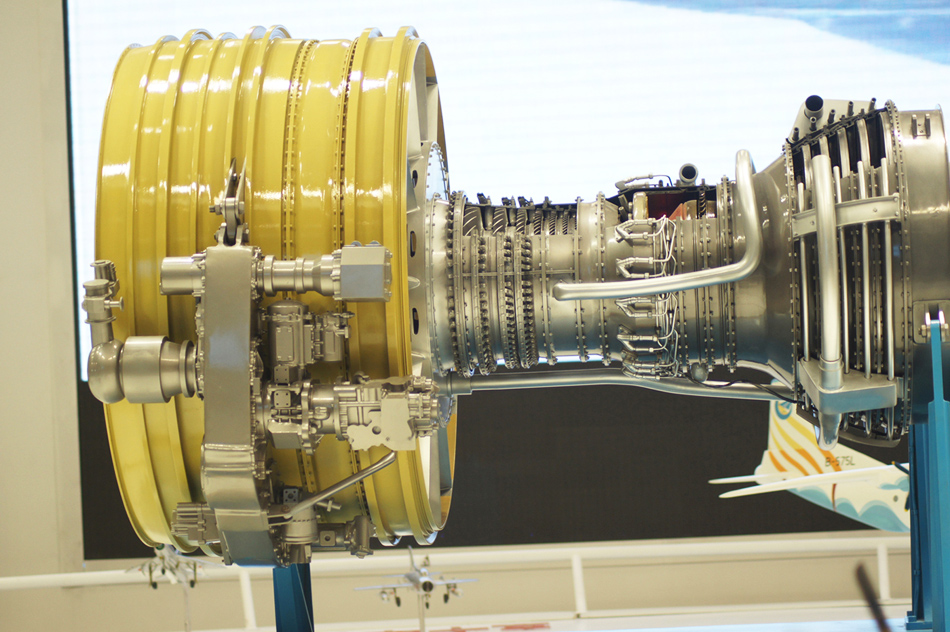 中国下一代军用发动机与美国同步让人震惊