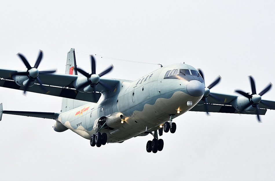 中国二代预警机全面曝光 运-9平台成抢手货