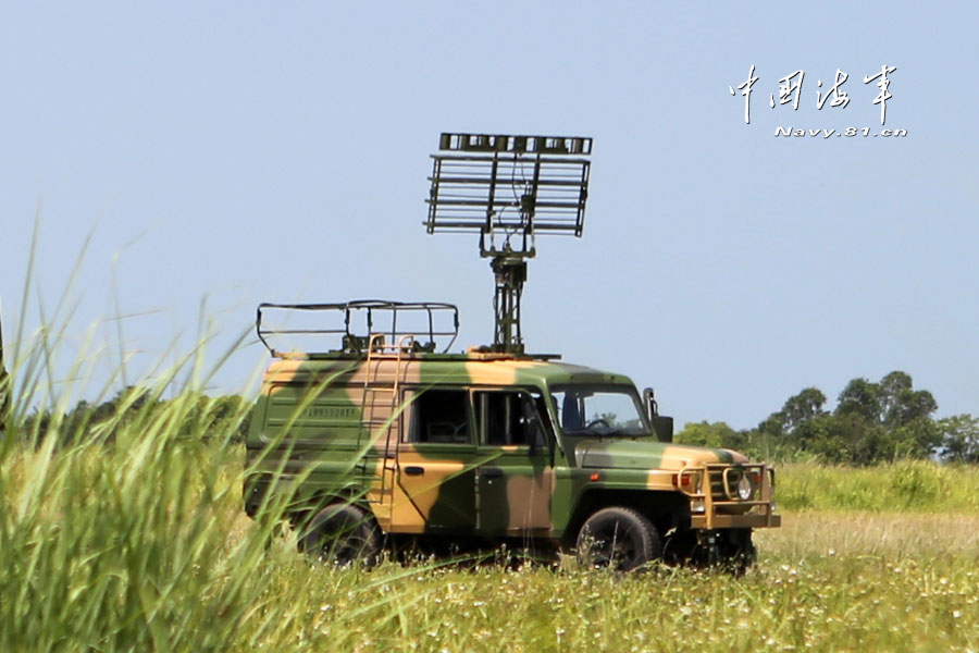 红缨-6导弹双发齐中敌机炸开花