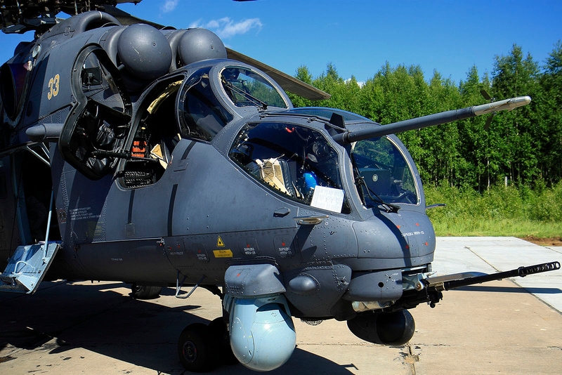 米-35武直这座舱有点低调华丽