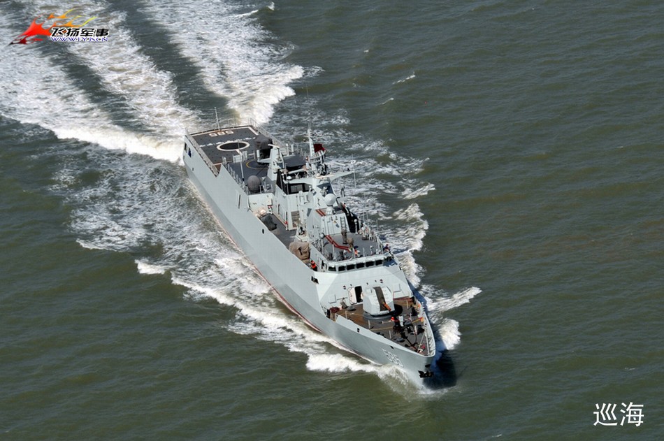 我军056舰正在船台晒太阳