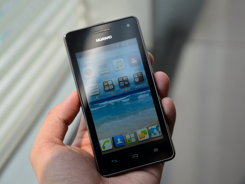 国内首款ip68级别三防手机 华为g350图赏