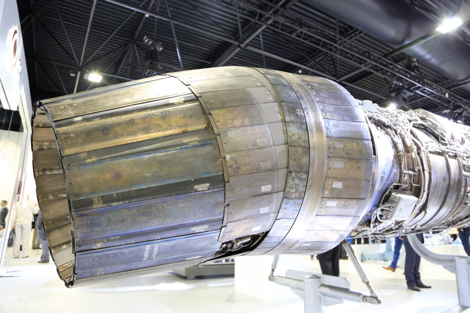 117s矢量发动机尾喷口侧后视(摄影 门广阔)