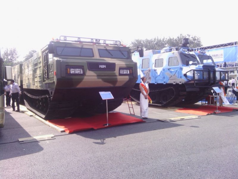 展览曝光最新中国蟒式全地形车