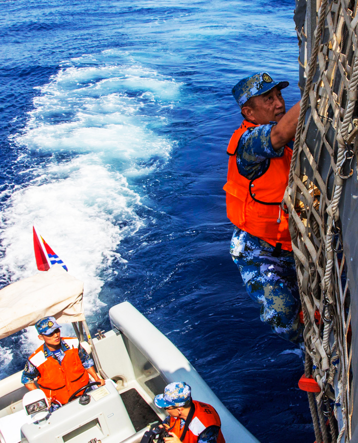 蓝水海军不是梦 我军五支编队同时全球航行