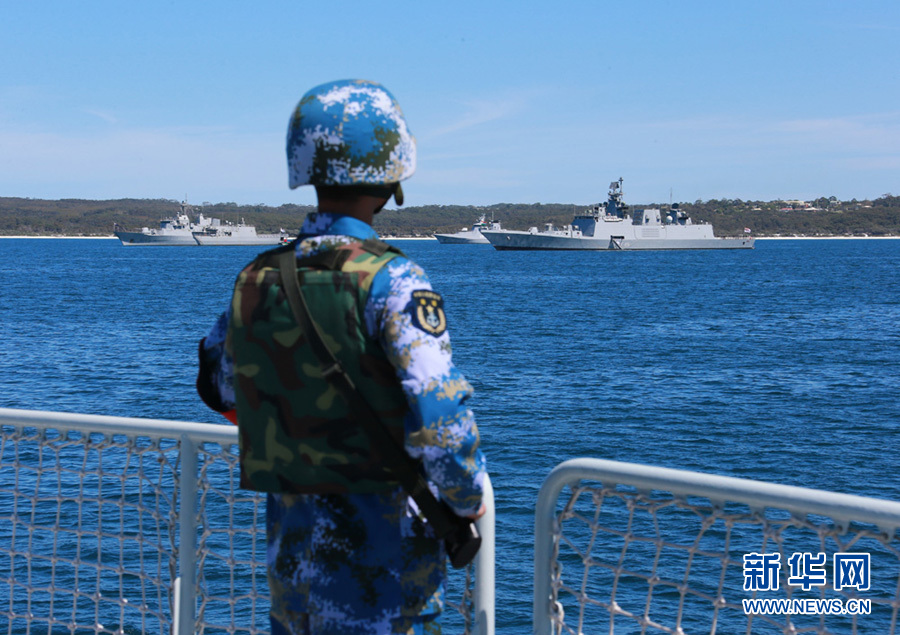 记者实拍11国海军联合军演中美日先进舰艇同台竞技