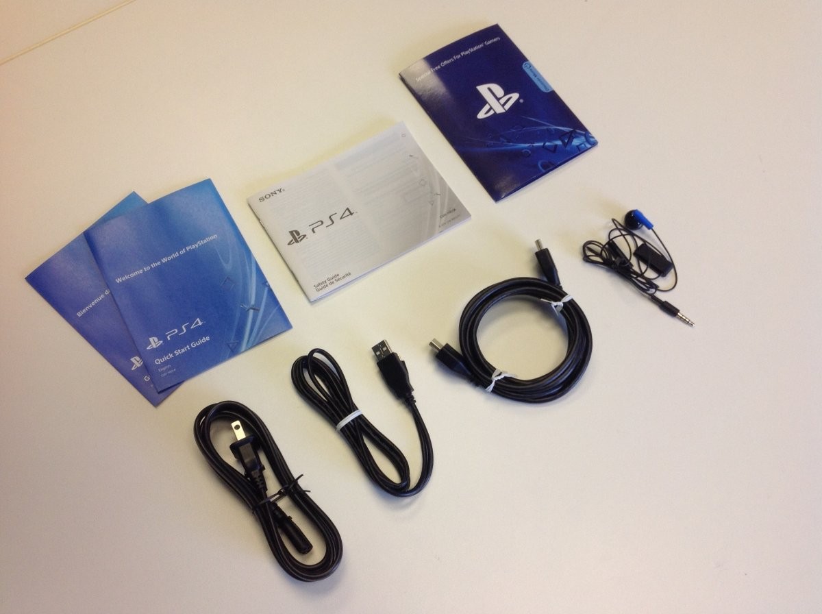 17 发福利 索尼ps4开箱全过程抢先看(组图)