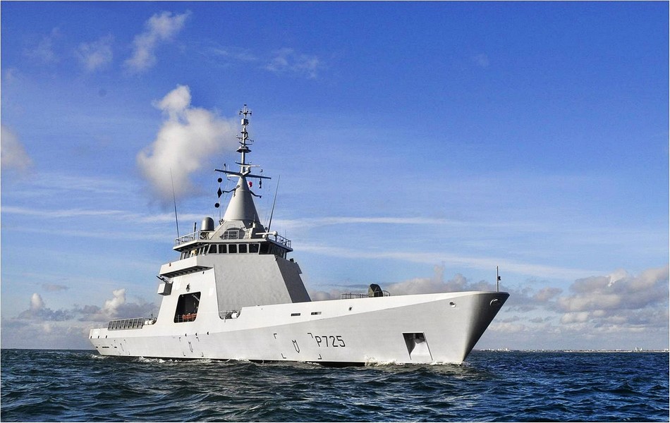 法国最新轻护造型很科幻