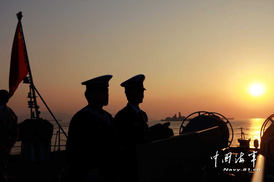中国海军背影图片