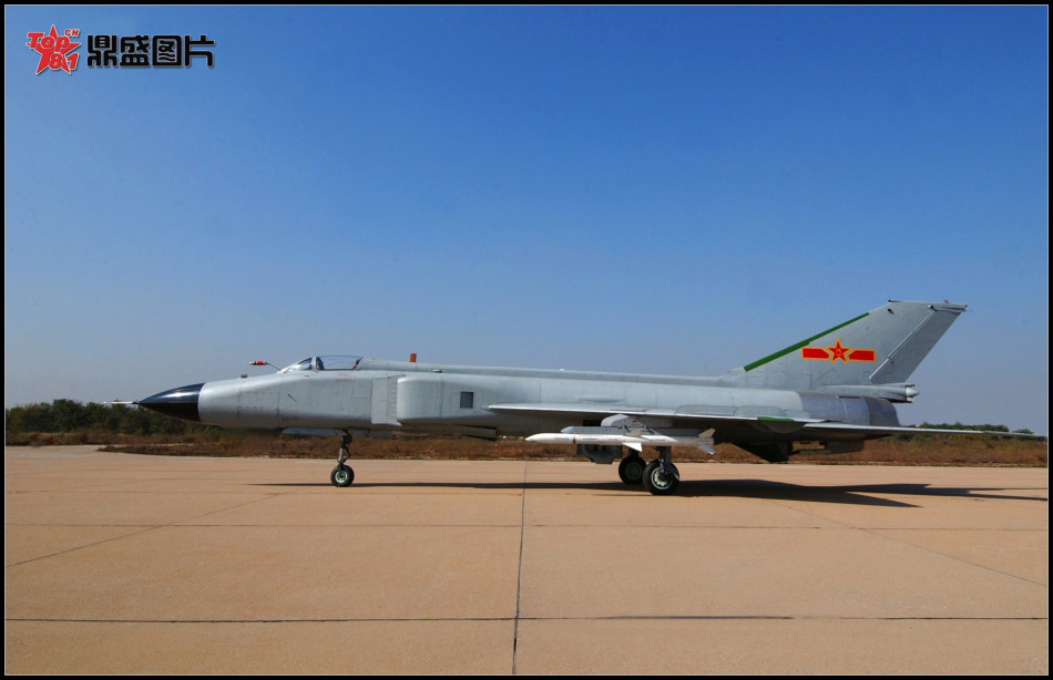 这架歼-8改进型战斗机不多见