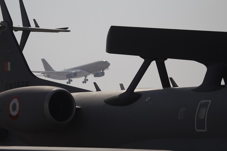 航展上印度推销造型怪异预警机