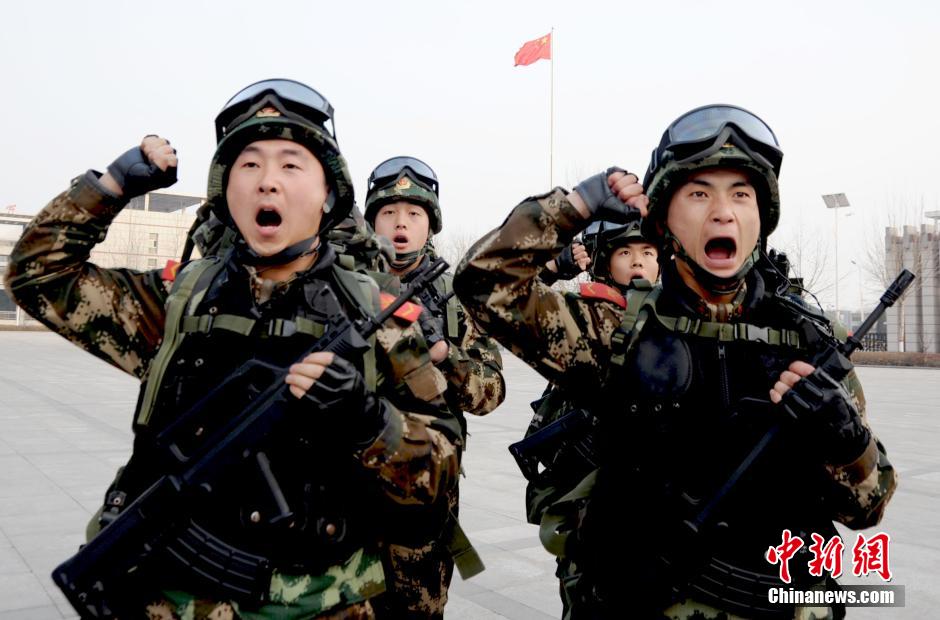 山西武警部队快速集结出动