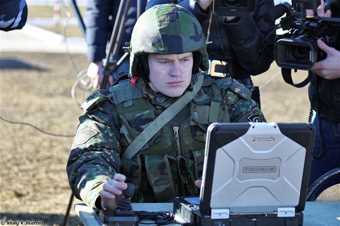 俄内务部队精锐反恐酷劲十足