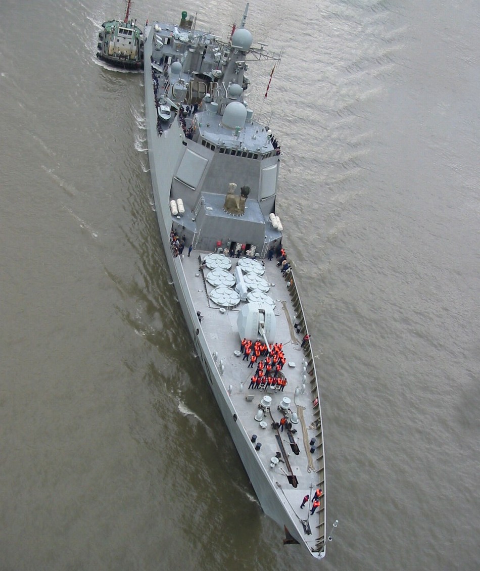 052d舰换新垂发战力超群 或可比肩美军ddg1000