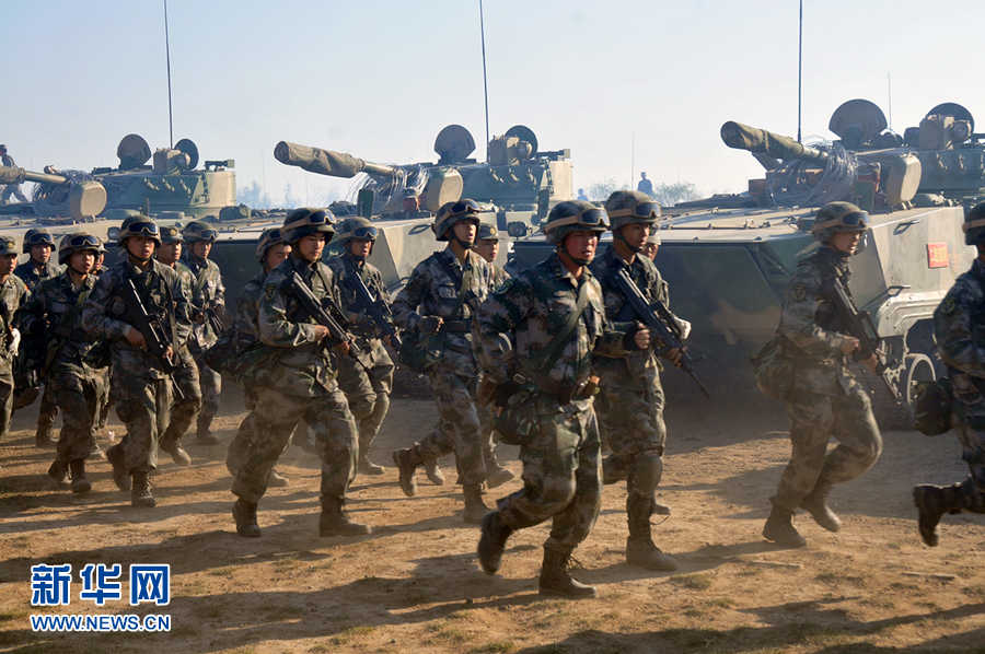 27军塞北练兵遭遇"狡猾"蓝军