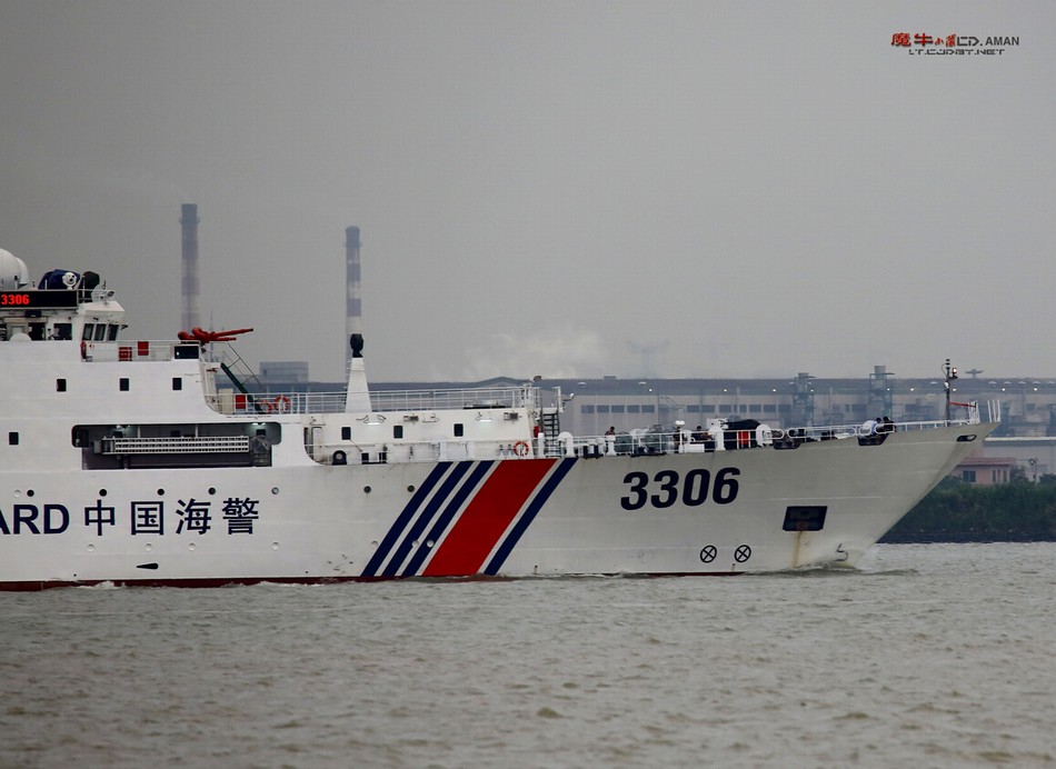 南海海警电推3千吨执法船试航