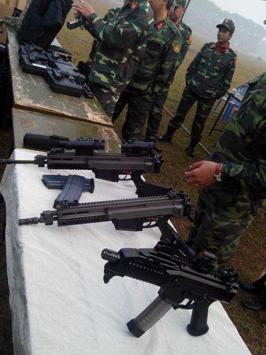 越南特种部队大量引进欧美新枪