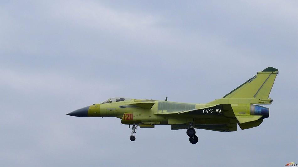 网友拍到第20架歼10b量产型