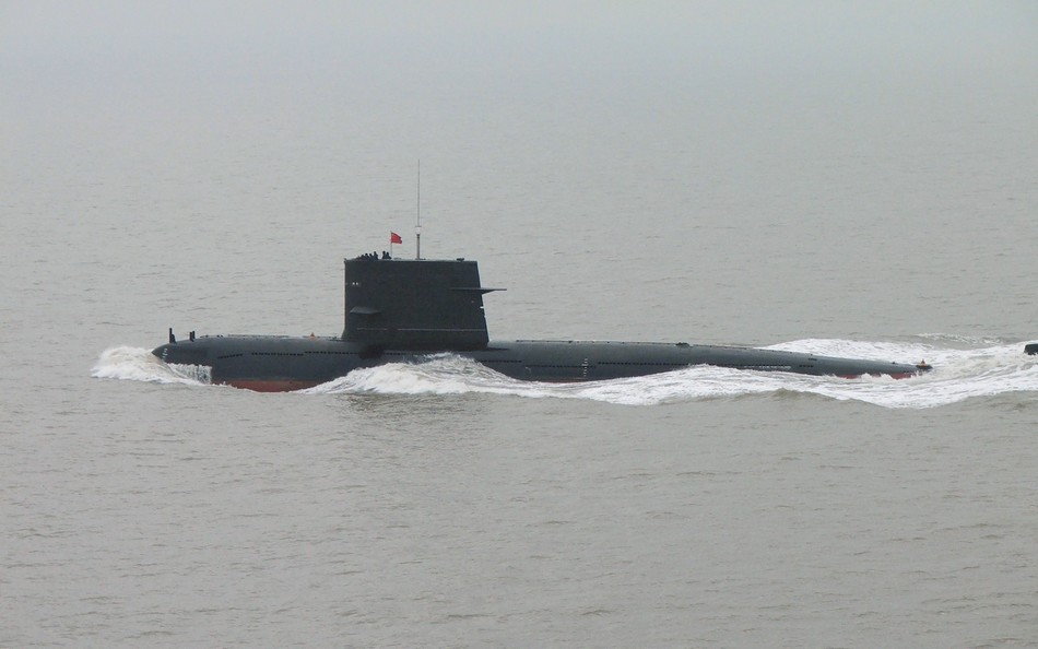中国海军宋级潜艇现身斯里兰卡