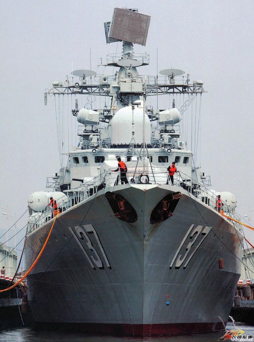137福州舰,属俄罗斯956e型驱逐舰   20/40 隐藏描述